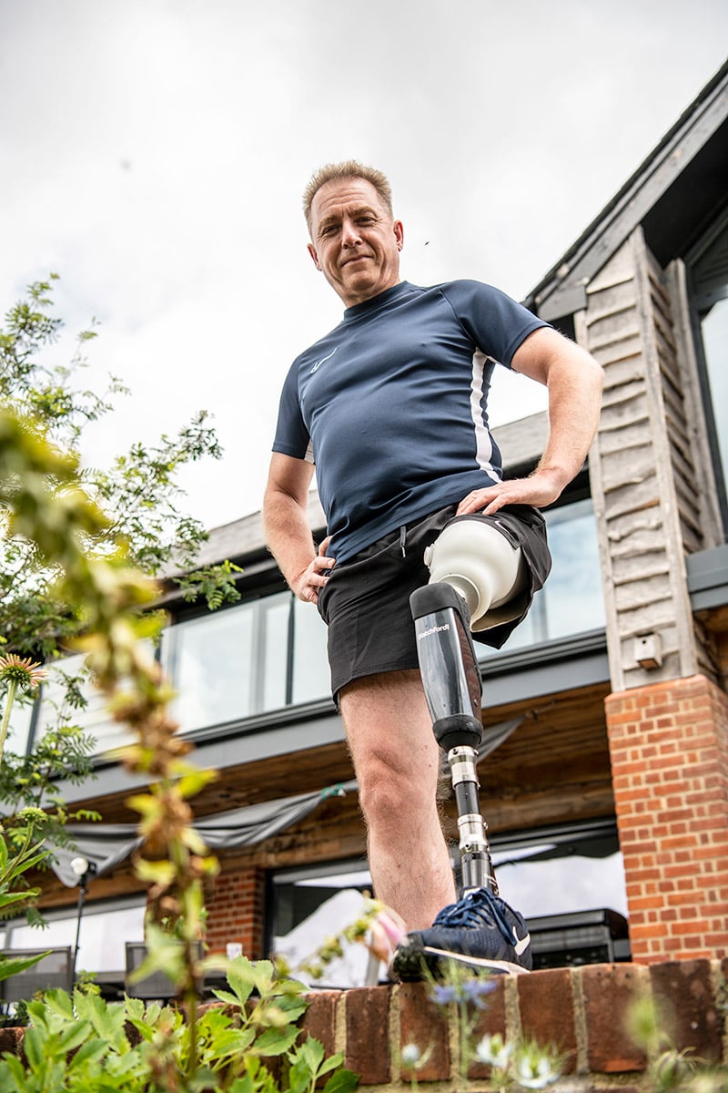 Ians Leben hat sich verändert, seit er die Orion3-Knieprothese trägt